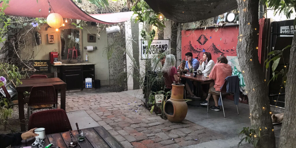 Mi Vegano Favorito Restaurant