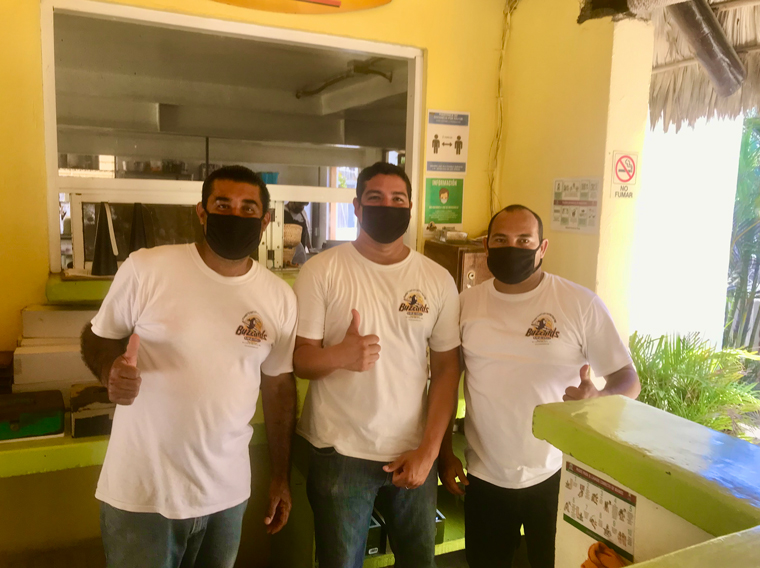 Buzzard’s Bar and Grill in La Laguna