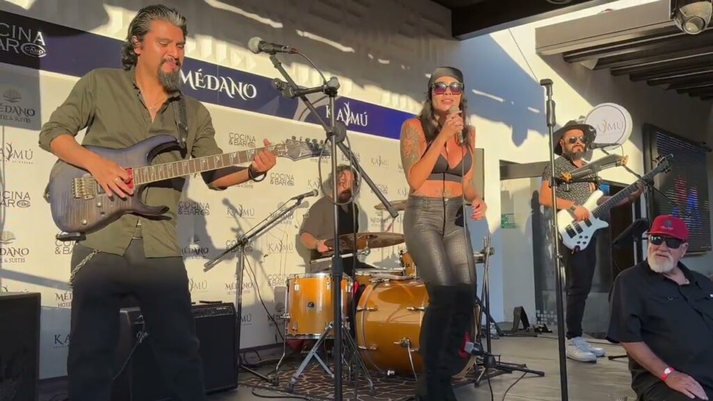 Angie Vertti - I’m Your Venus