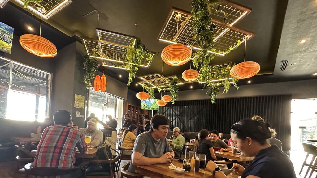 Kahe Sushi Bar in La Comer San Jose del Cabo