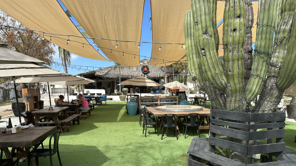 Cabo Grill Shop for Breakfast in El Tezal